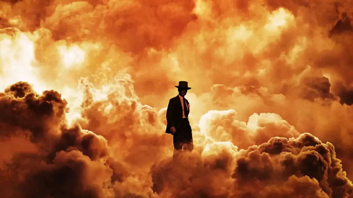 “Oppenheimer” se vuelve la cinta biográfica más taquillera de la historia